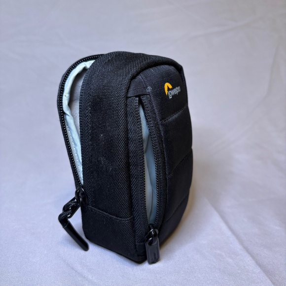 LowePro Camera Case - Picture 2 of 2